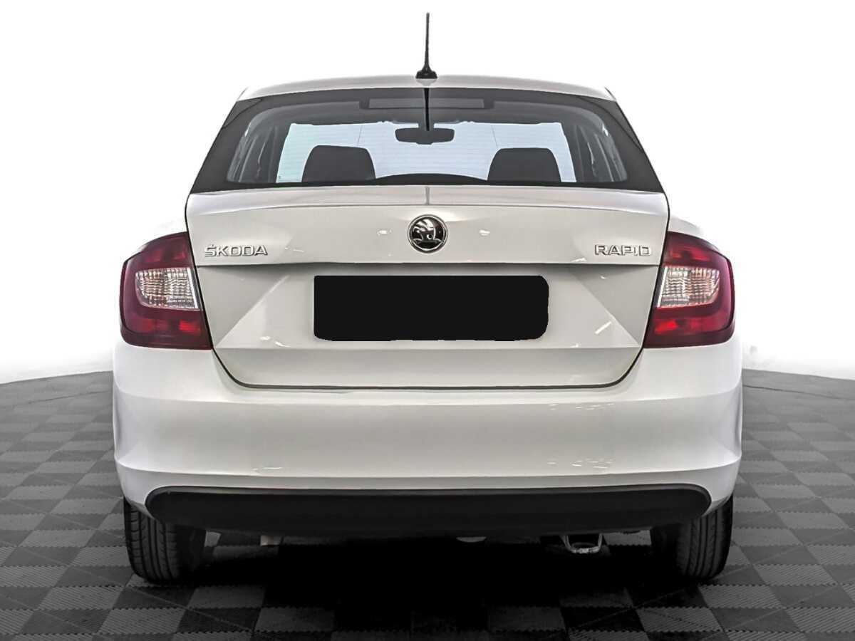 Купить Skoda Rapid с пробегом. Фото: #5