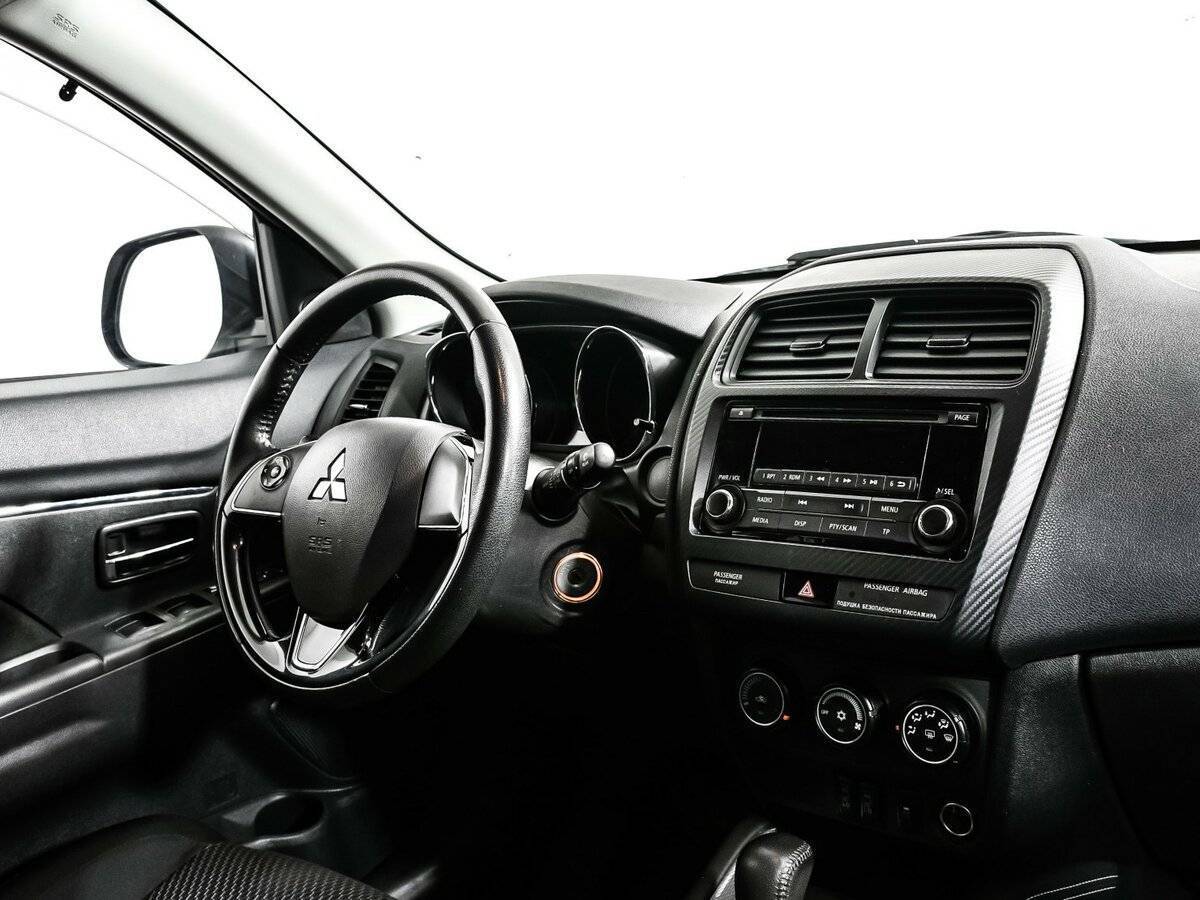 Купить Mitsubishi ASX с пробегом. Фото: #8