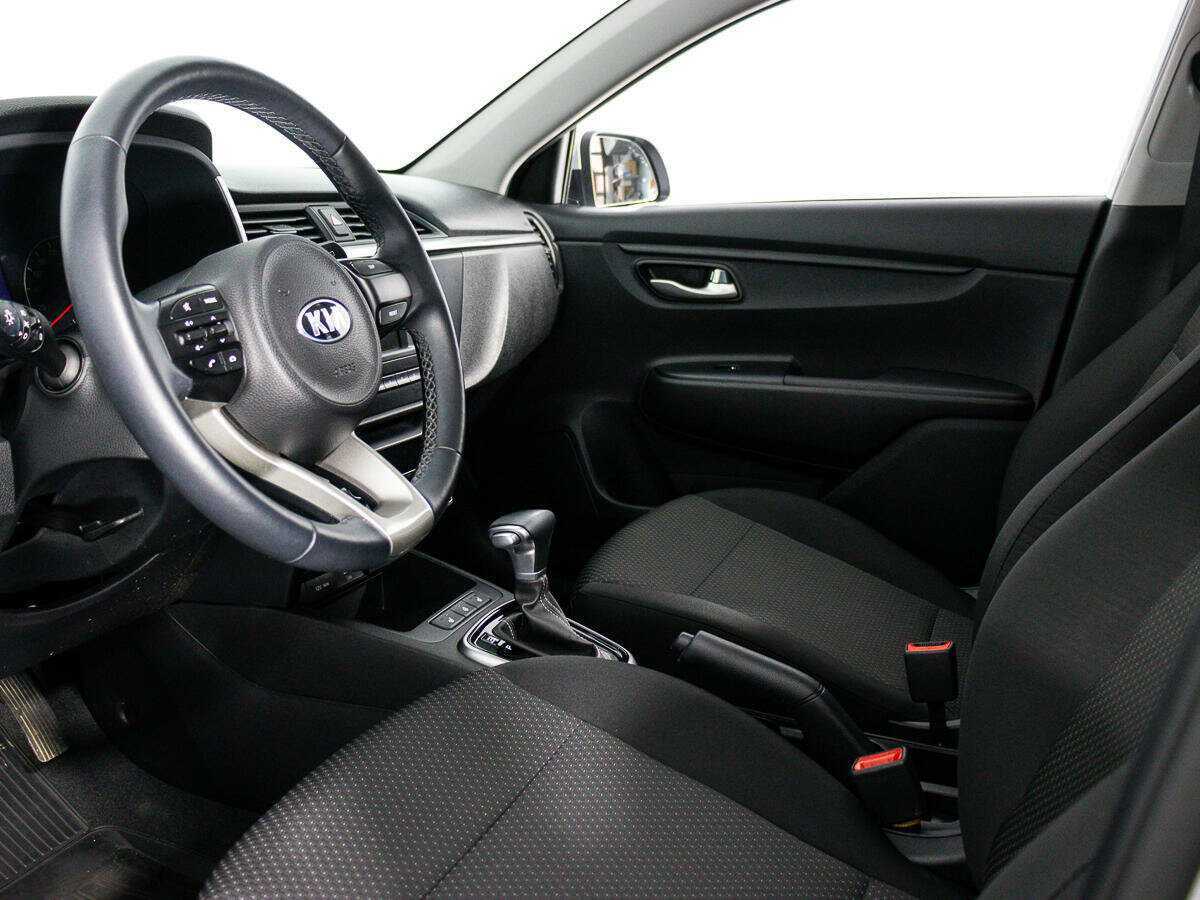 Купить Kia Rio с пробегом. Фото: #9