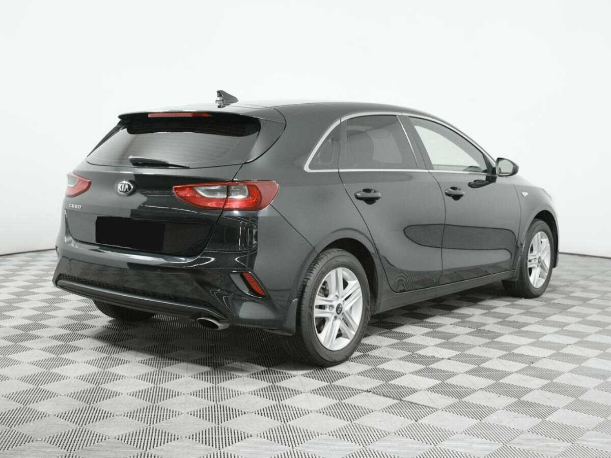 Купить Kia Ceed с пробегом. Фото: #4