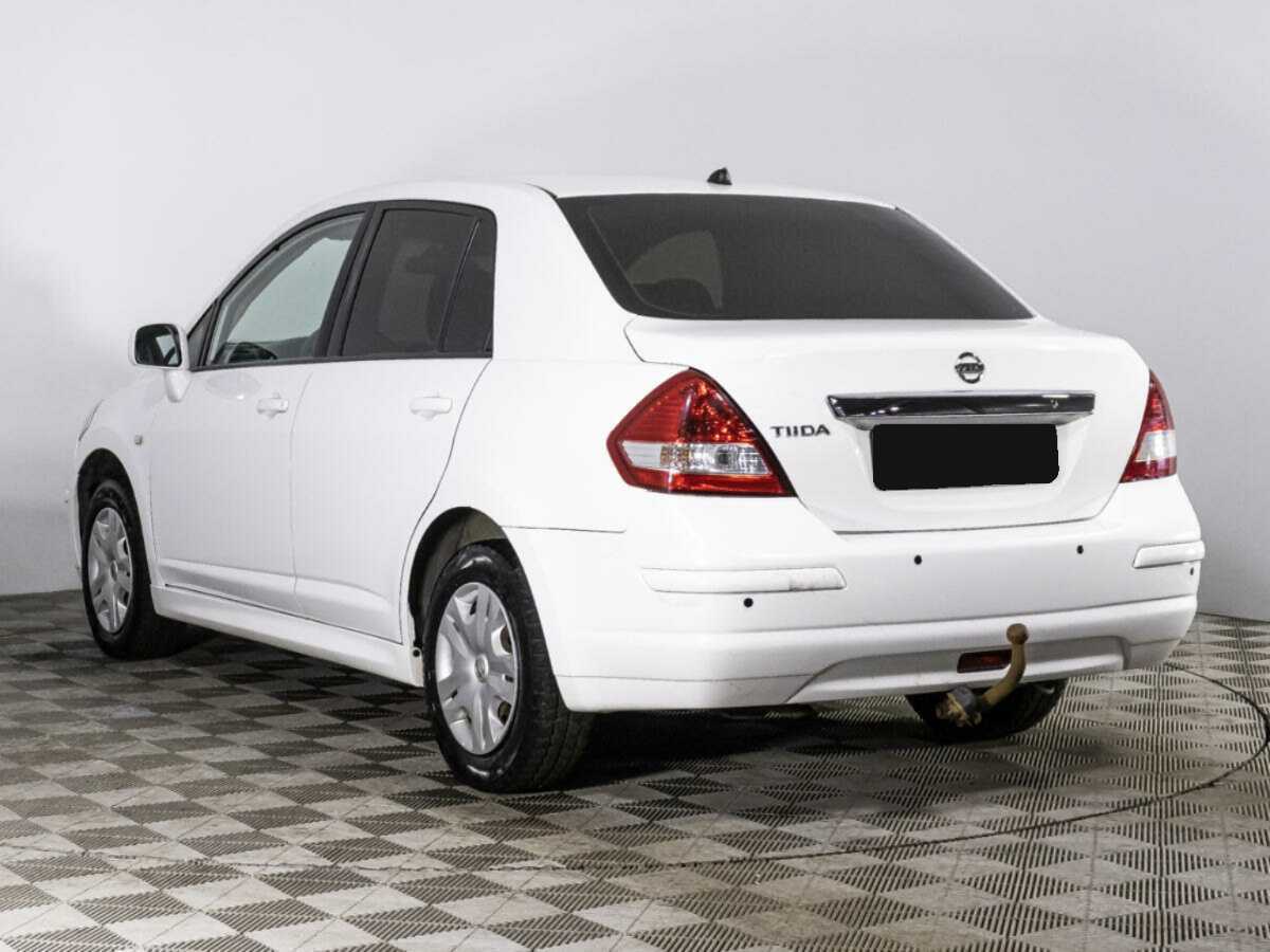 Купить Nissan Tiida с пробегом. Фото: #6