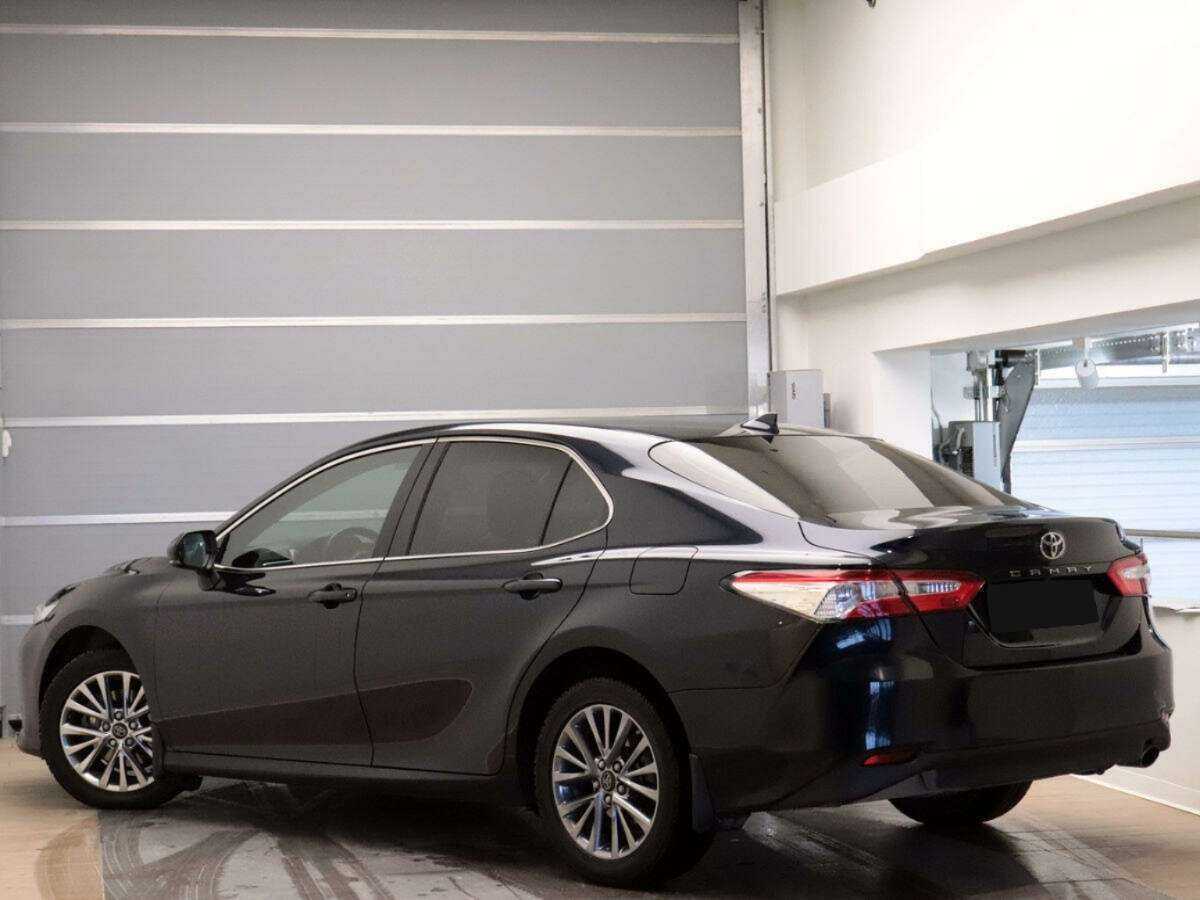 Купить Toyota Camry с пробегом. Фото: #5
