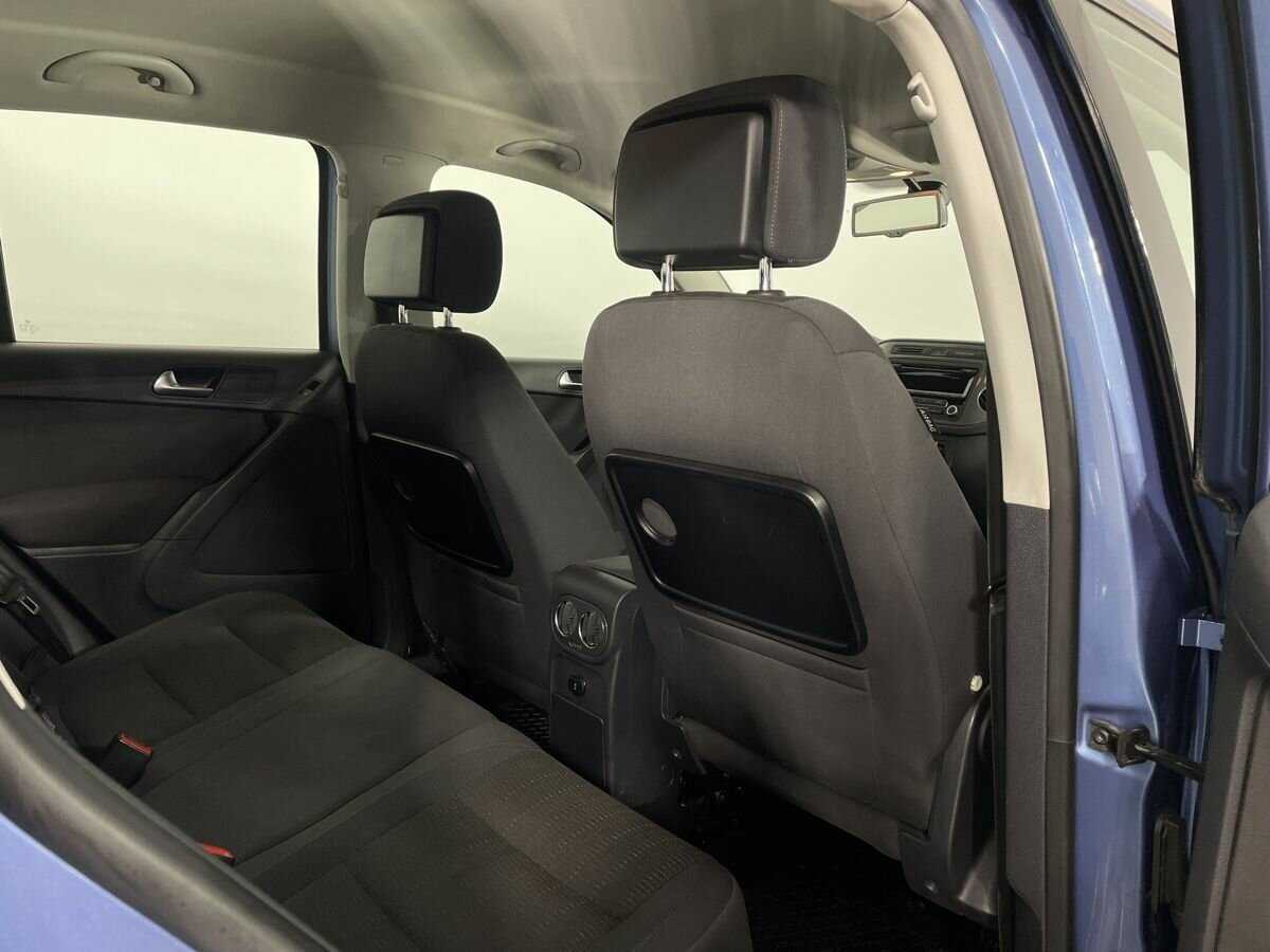 Купить Volkswagen Tiguan с пробегом. Фото: #15