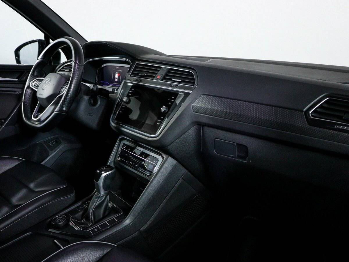 Купить Volkswagen Tiguan с пробегом. Фото: #8