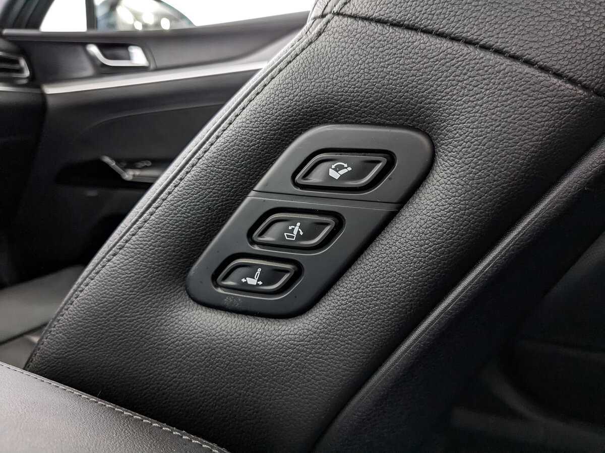 Купить Kia K5 с пробегом. Фото: #29