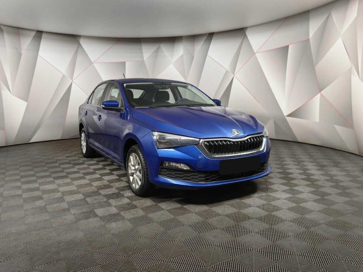 Купить Skoda Rapid с пробегом. Фото: #2