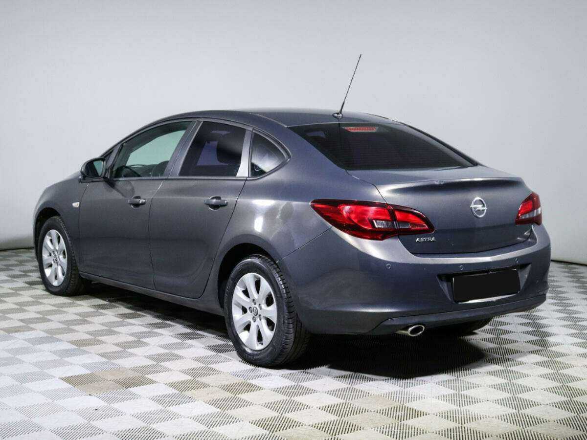 Купить Opel Astra с пробегом. Фото: #5