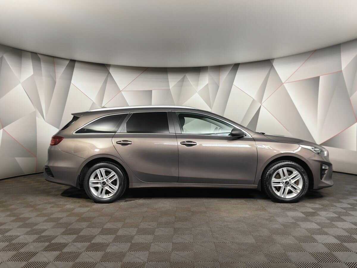 Купить Kia Ceed с пробегом. Фото: #5