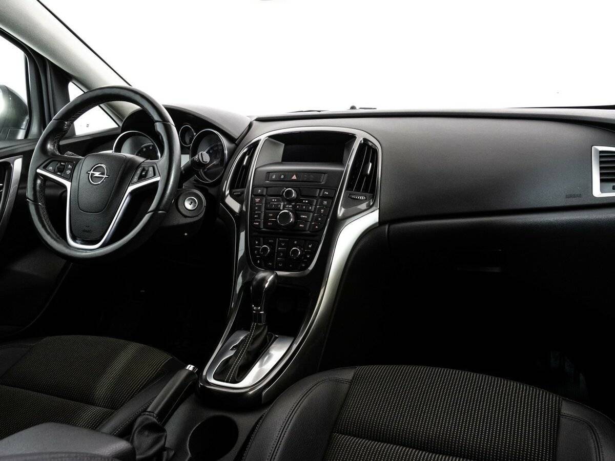 Купить Opel Astra с пробегом. Фото: #8