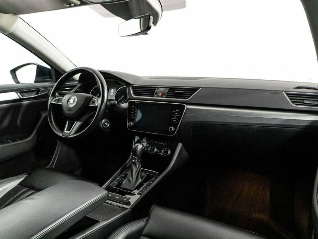 Купить Skoda Superb с пробегом. Фото: #8