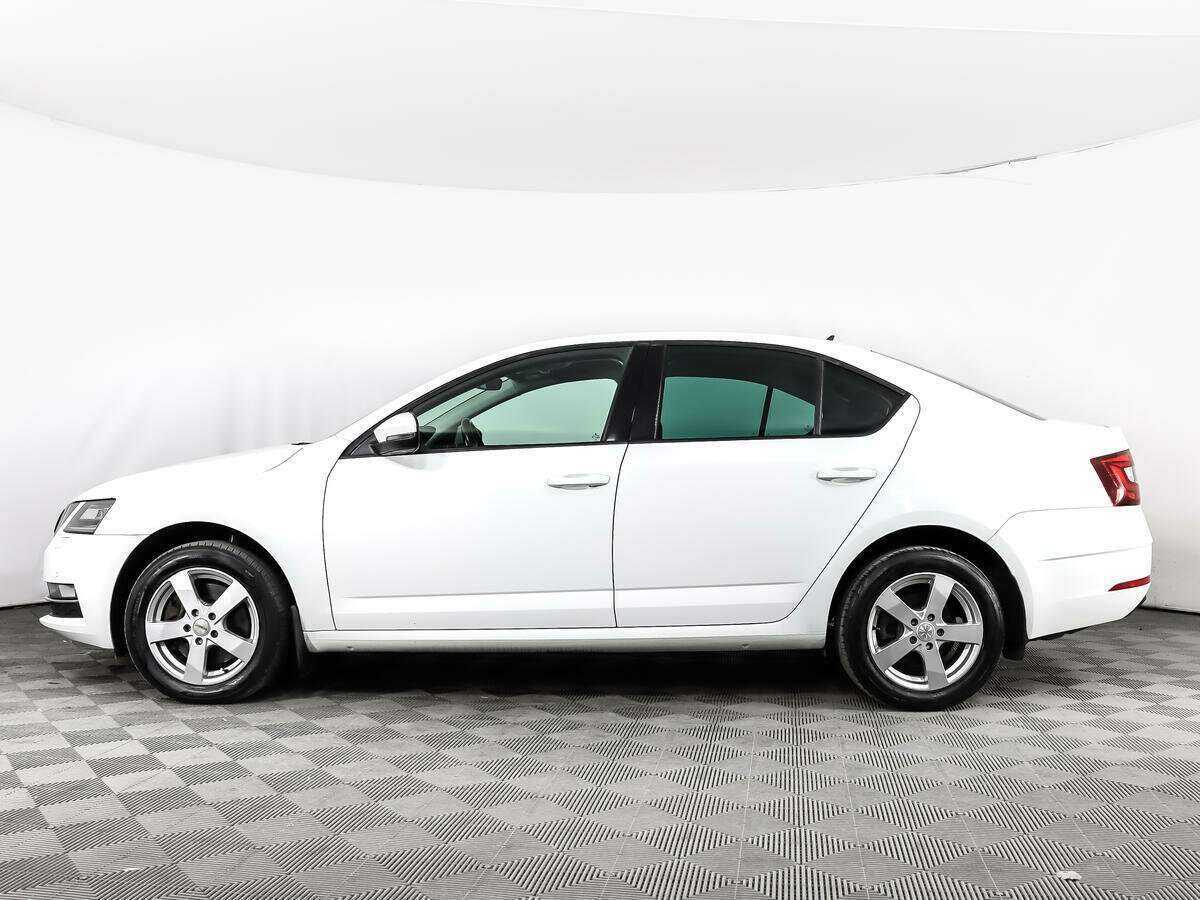 Купить Skoda Octavia с пробегом. Фото: #7
