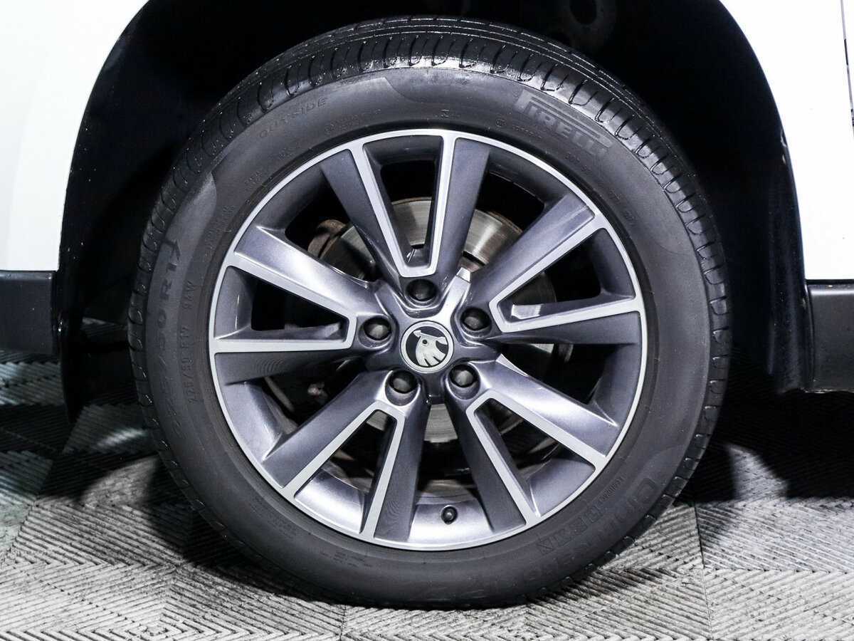 Купить Skoda Yeti с пробегом. Фото: #10