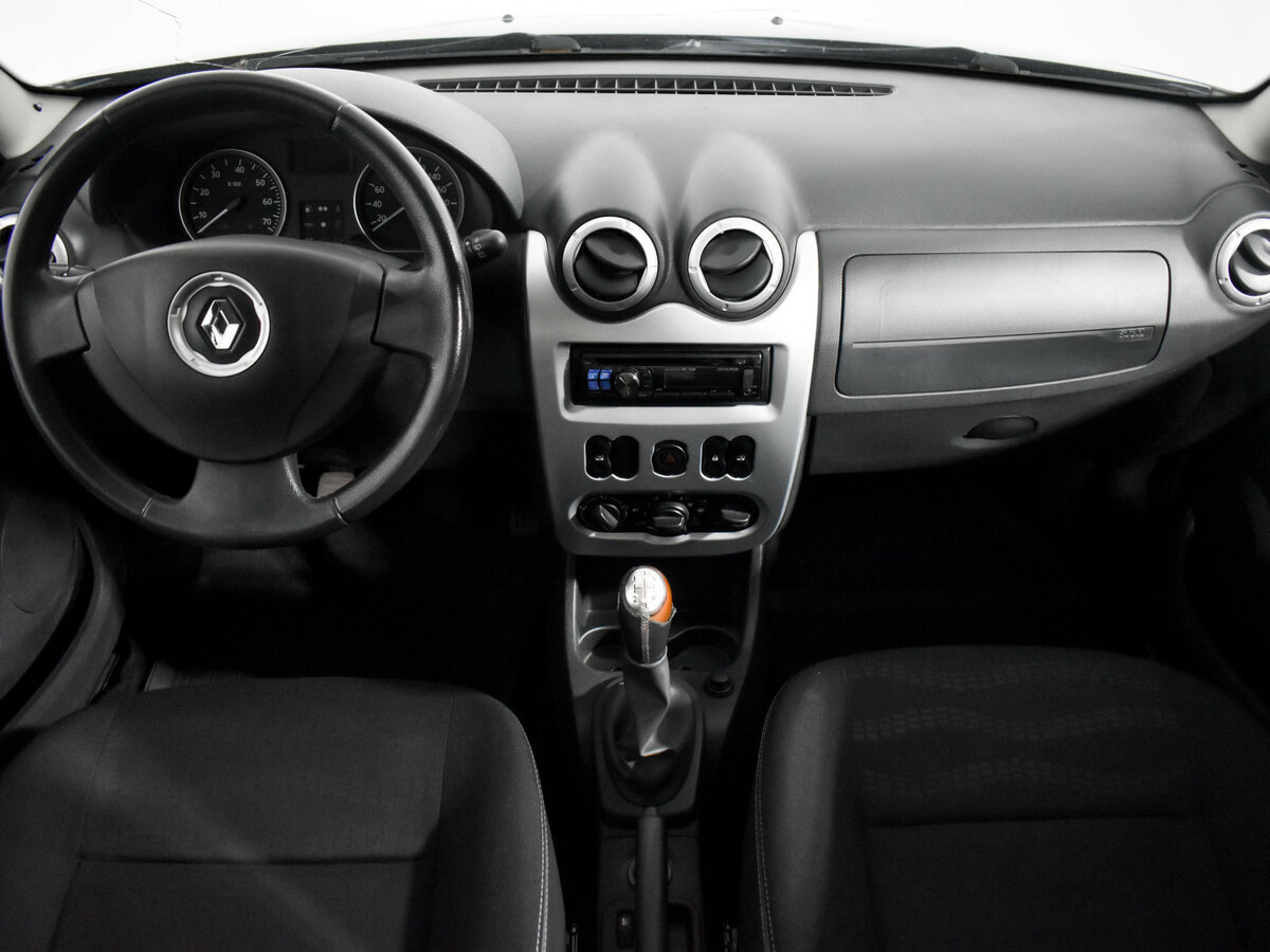 Купить Renault Sandero с пробегом. Фото: #13