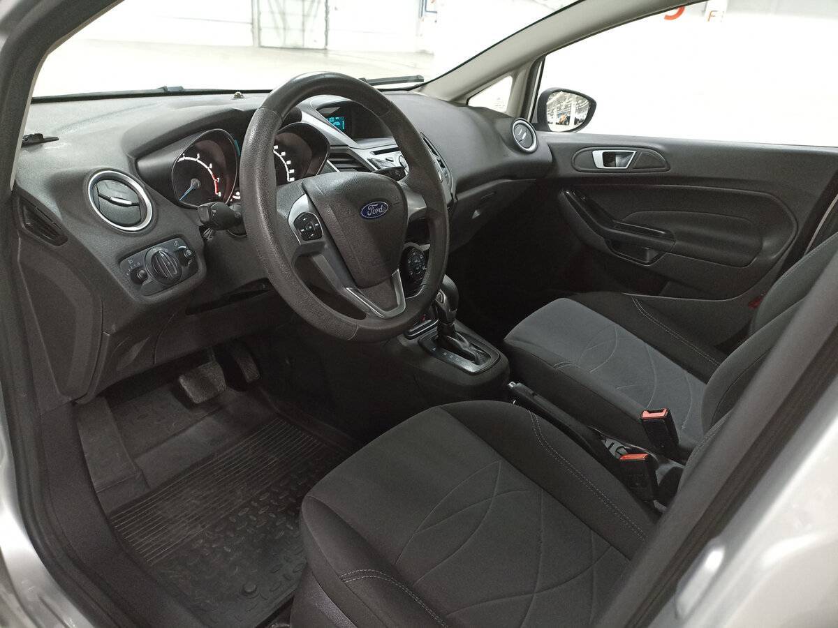 Купить Ford Fiesta с пробегом. Фото: #14