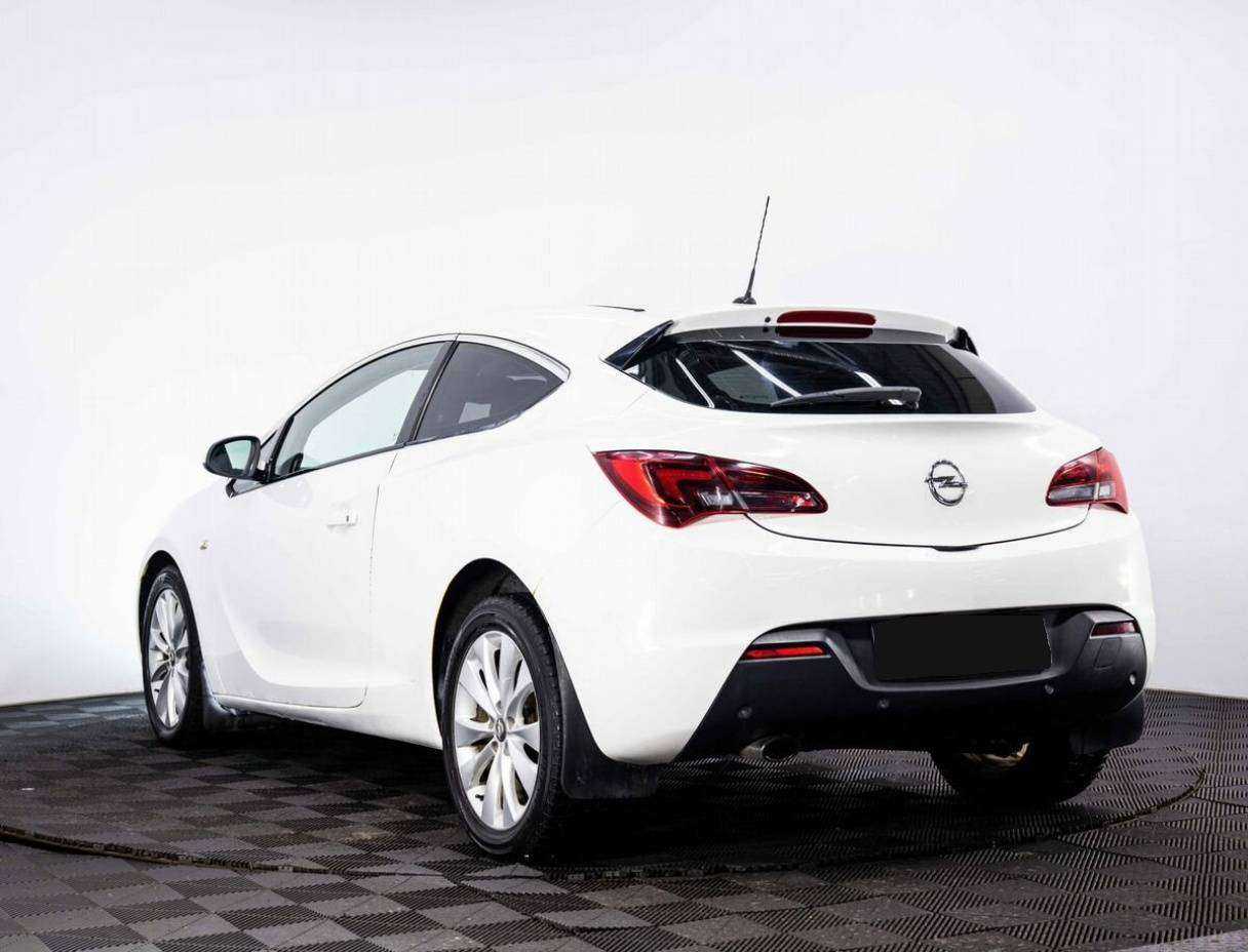 Купить Opel Astra с пробегом. Фото: #3