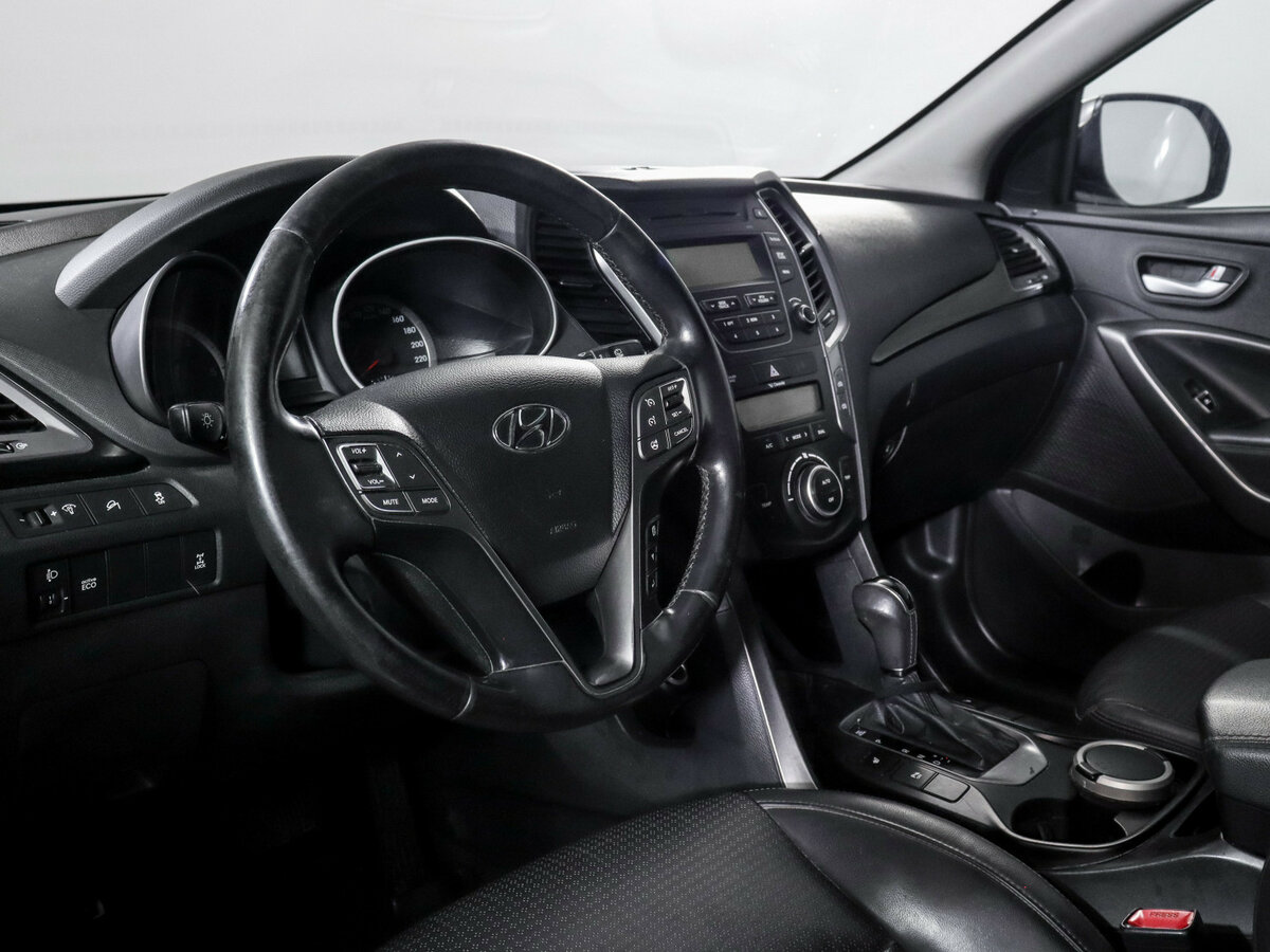 Купить Hyundai Santa Fe с пробегом. Фото: #13