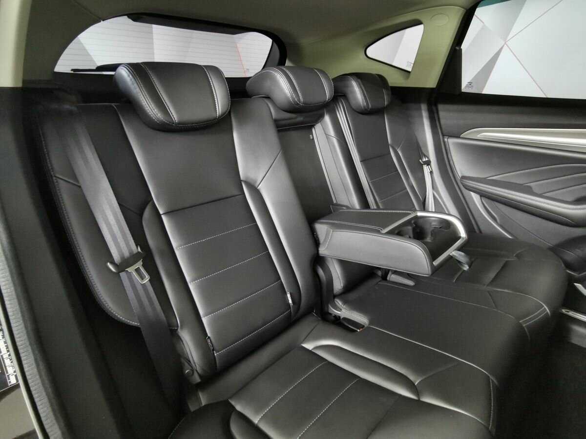 Купить Haval F7 с пробегом. Фото: #12