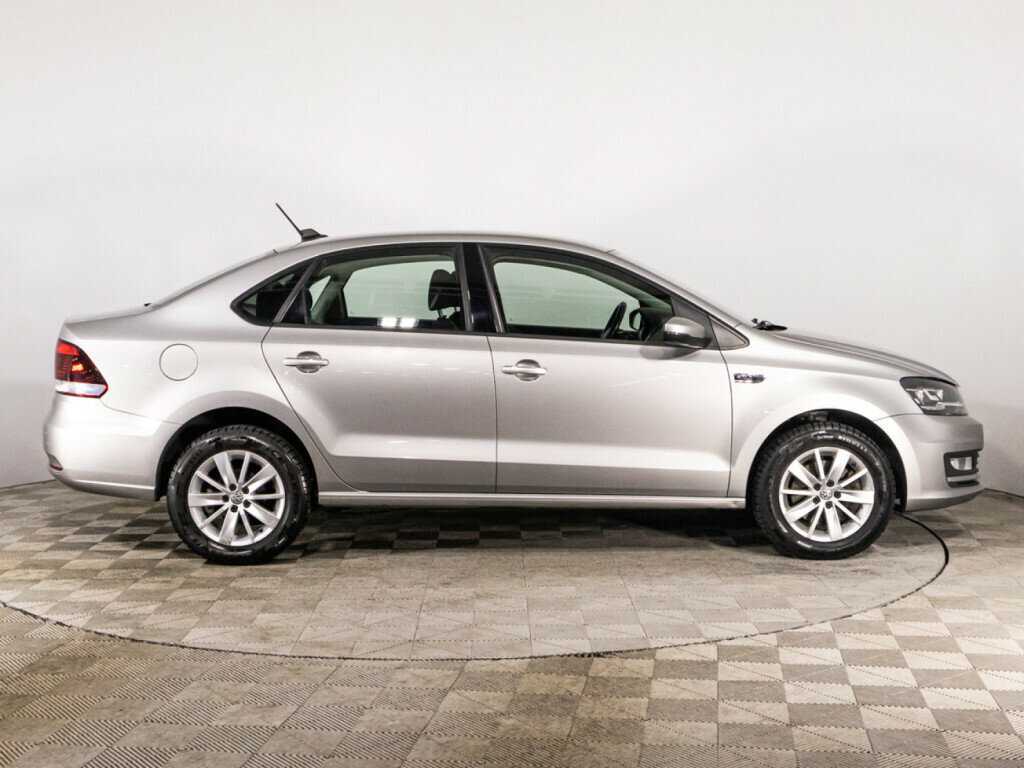 Купить Volkswagen Polo с пробегом. Фото: #3