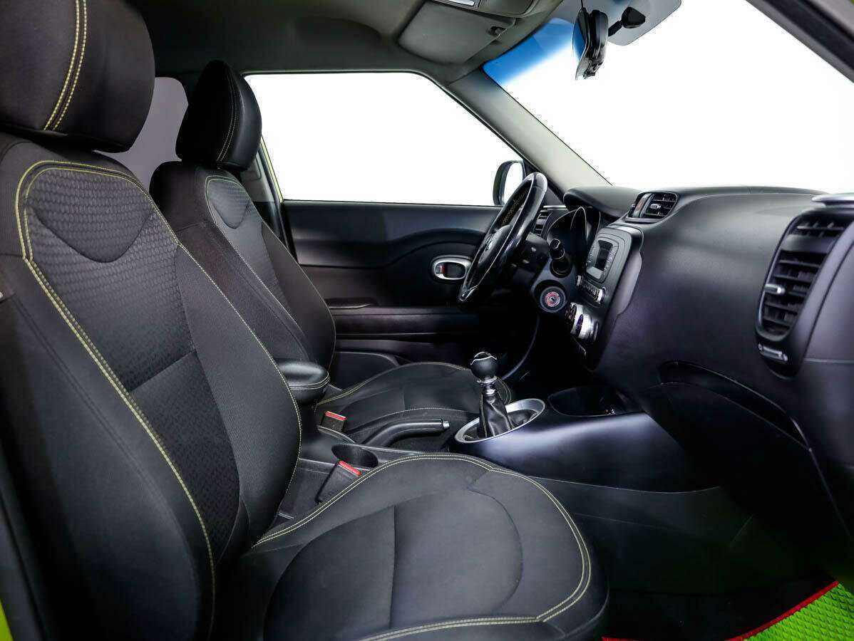 Купить Kia Soul с пробегом. Фото: #7
