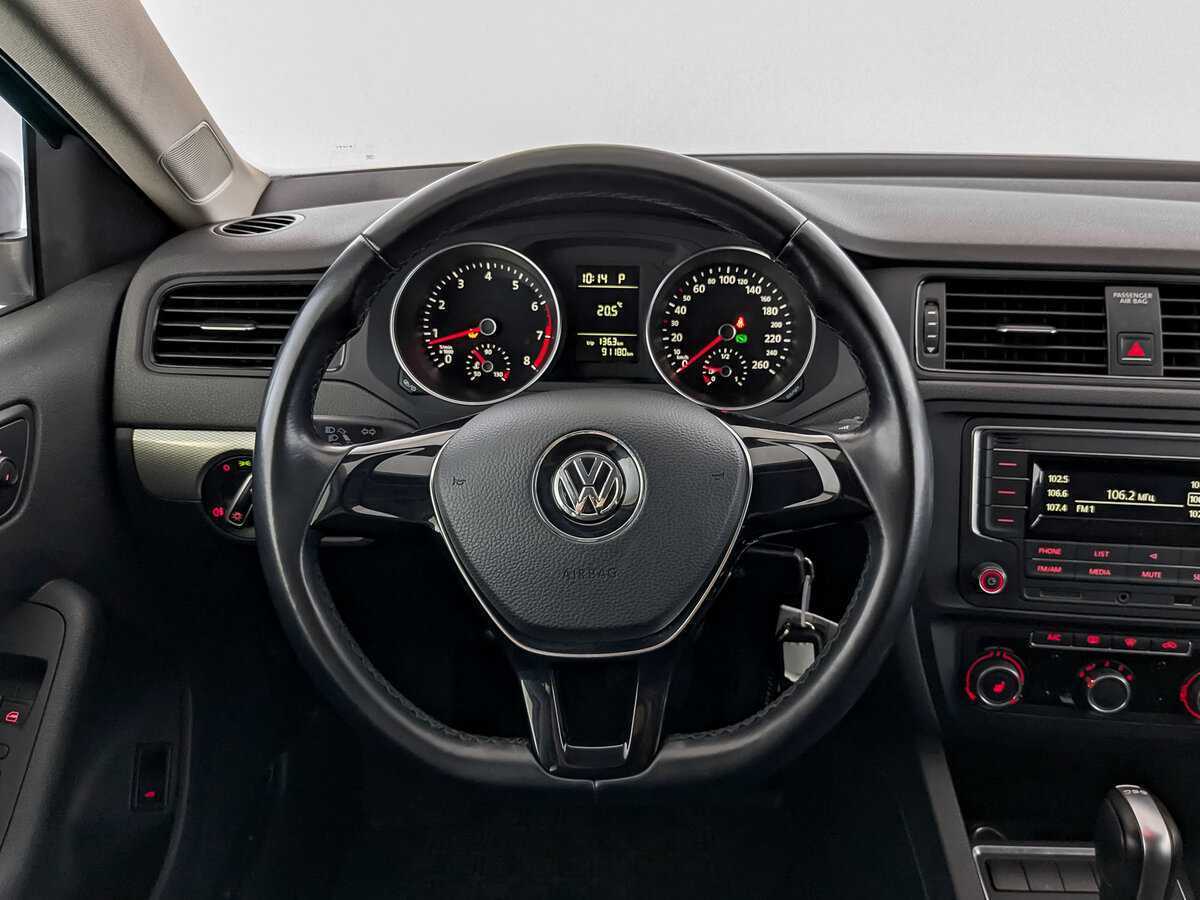 Купить Volkswagen Jetta с пробегом. Фото: #20