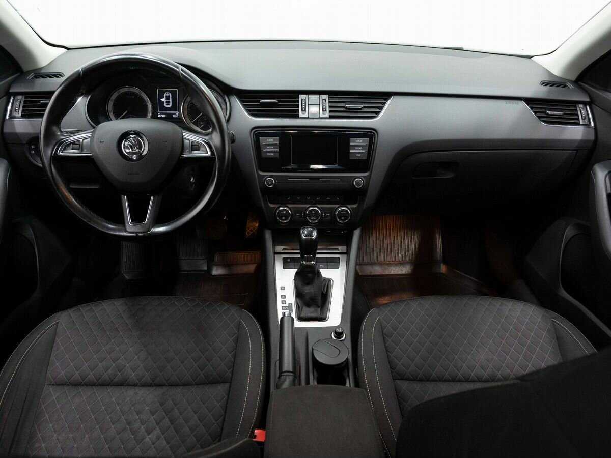 Купить Skoda Octavia с пробегом. Фото: #14