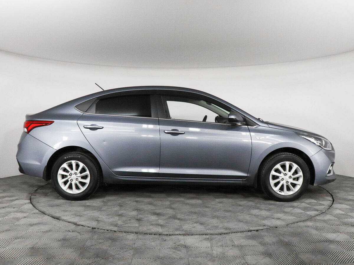 Купить Hyundai Solaris с пробегом. Фото: #3