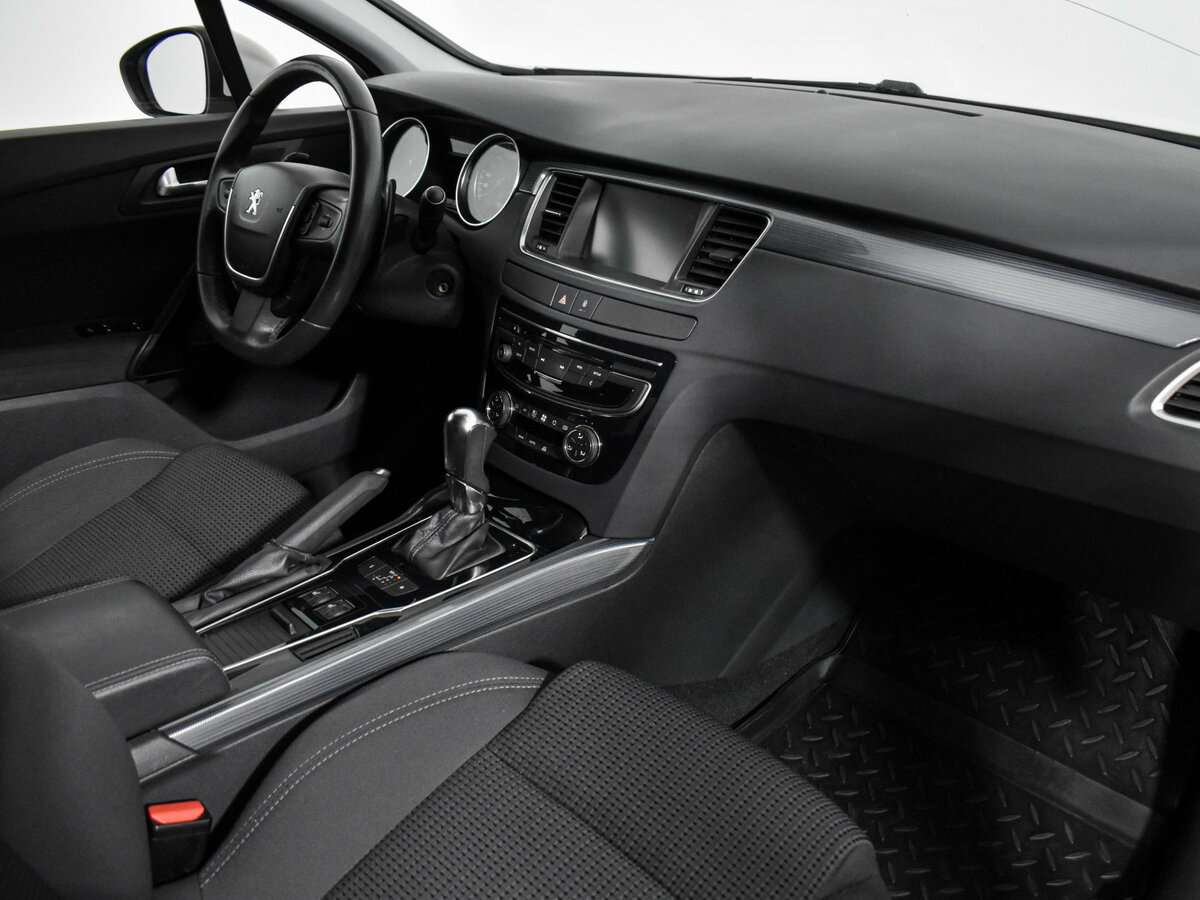 Купить Peugeot 508 с пробегом. Фото: #15