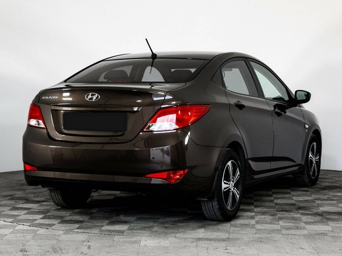Купить Hyundai Solaris с пробегом. Фото: #3