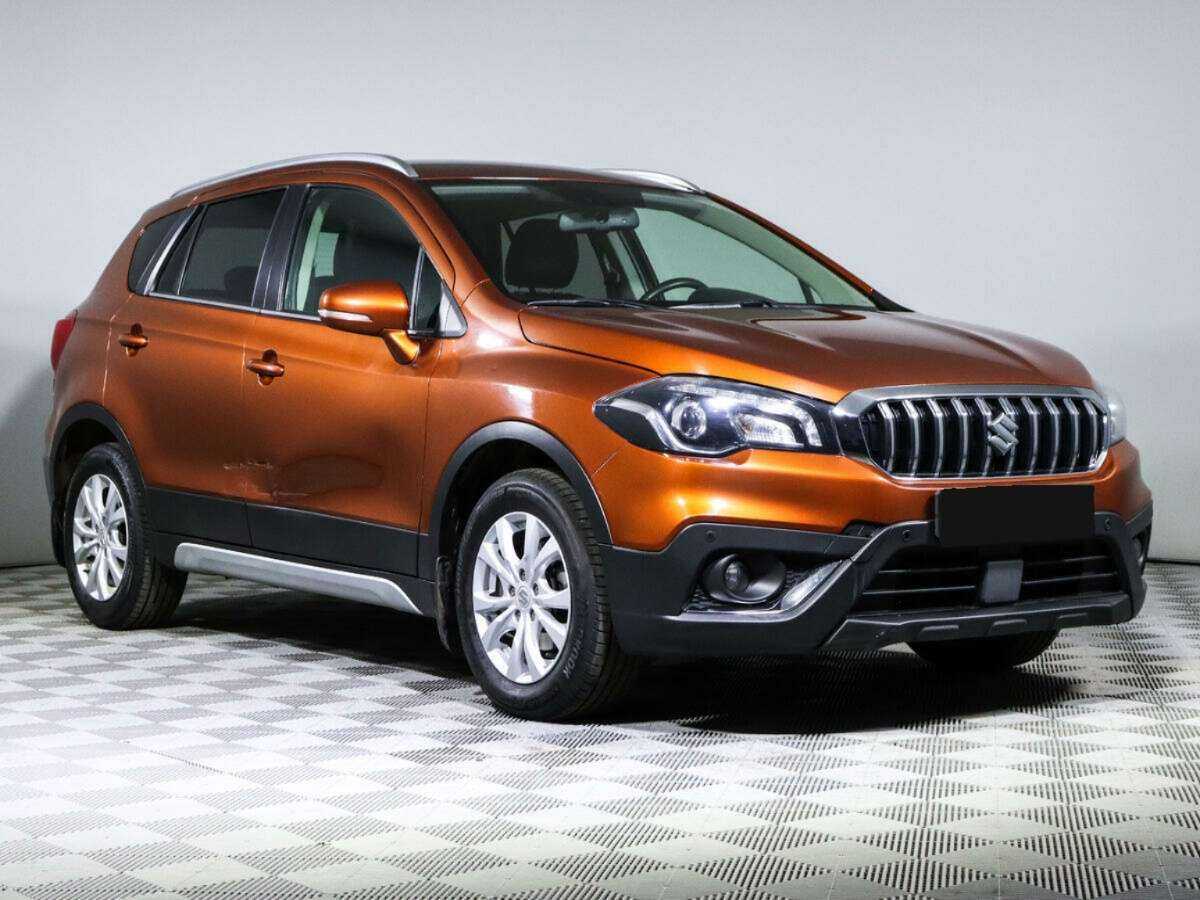 Купить Suzuki SX4 с пробегом. Фото: #2