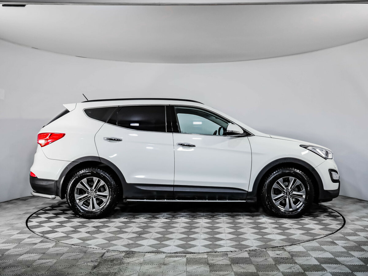 Купить Hyundai Santa Fe с пробегом. Фото: #3