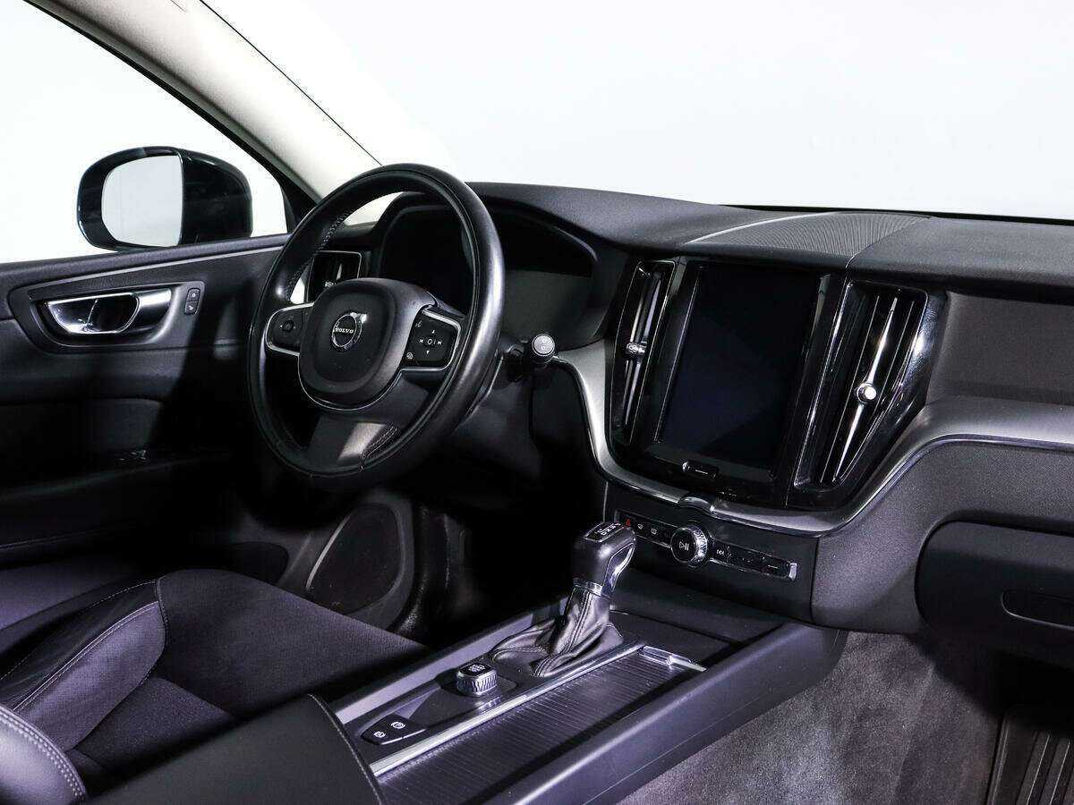 Купить Volvo XC60 с пробегом. Фото: #8