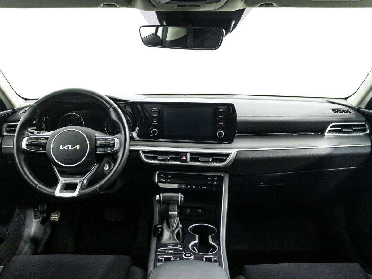 Купить Kia K5 с пробегом. Фото: #12