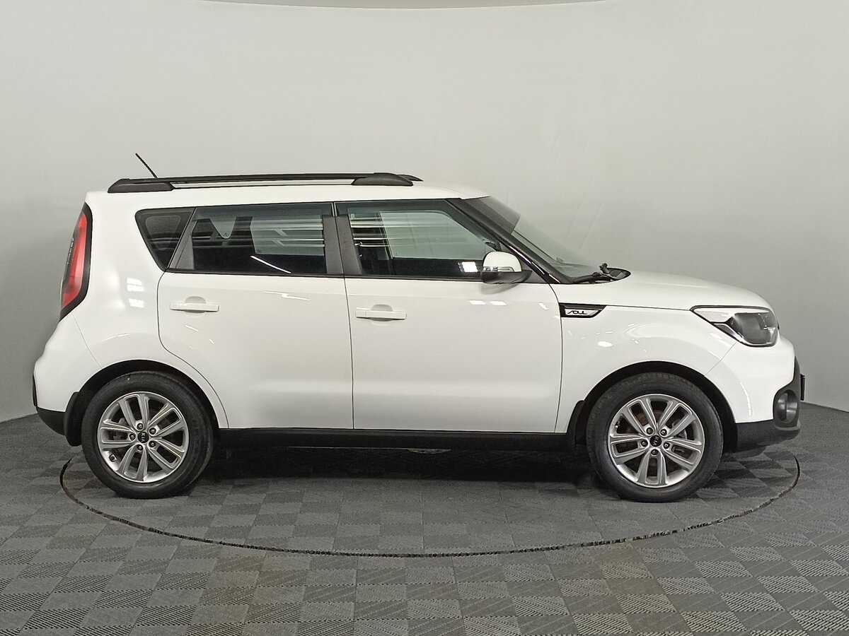 Купить Kia Soul с пробегом. Фото: #3