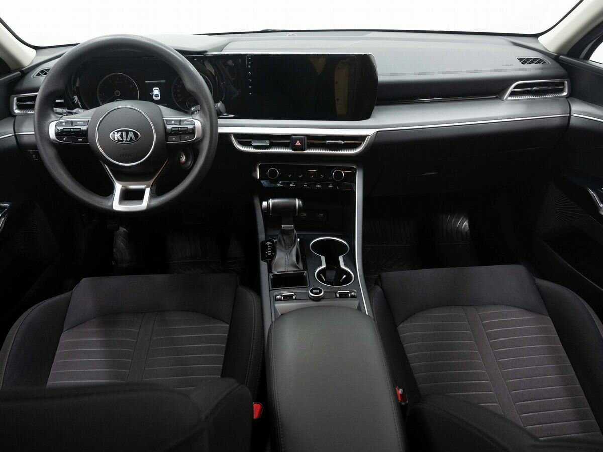 Купить Kia K5 с пробегом. Фото: #14