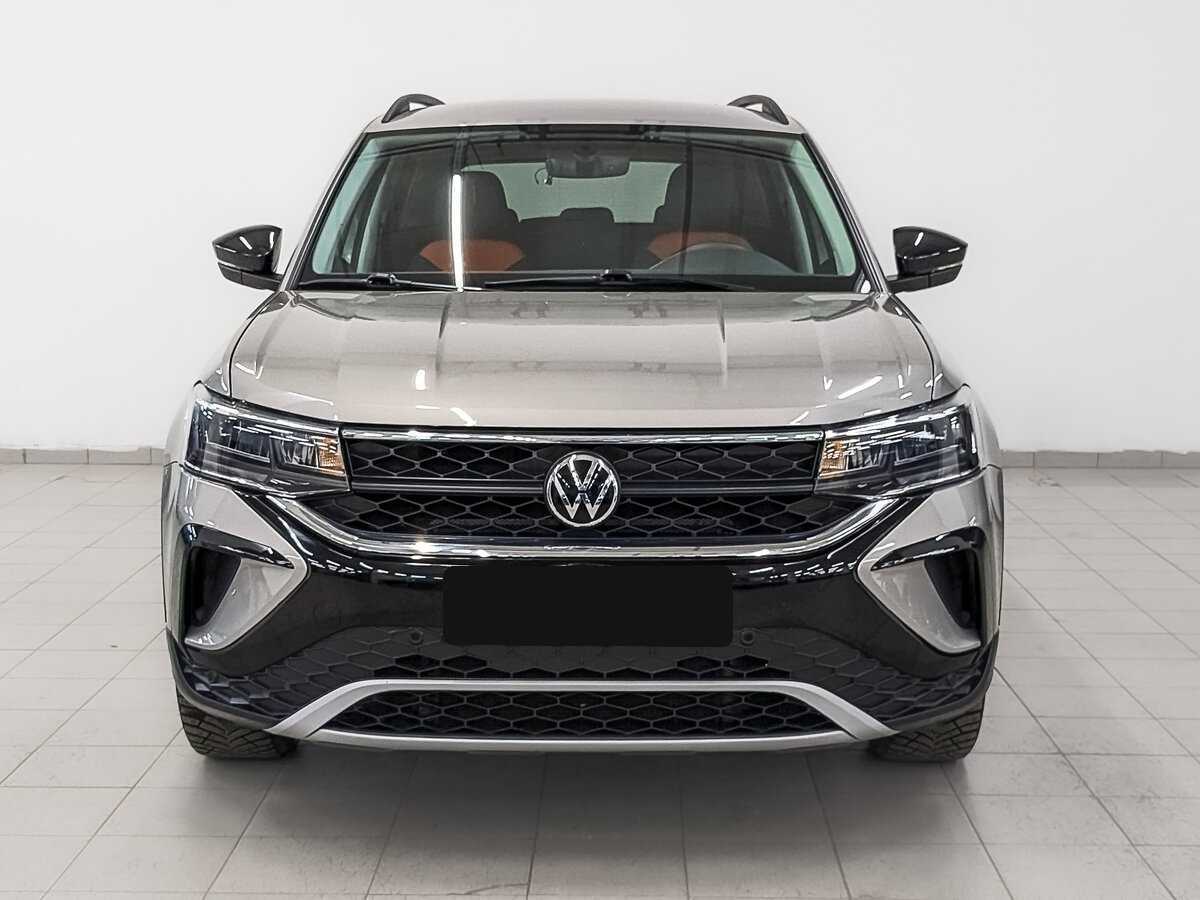 Купить Volkswagen Taos с пробегом. Фото: #1