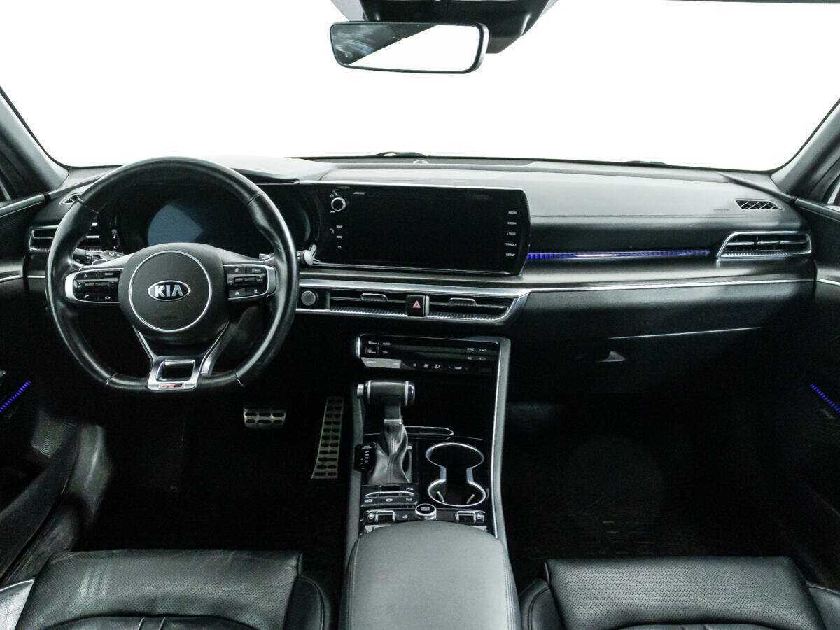 Купить Kia K5 с пробегом. Фото: #12