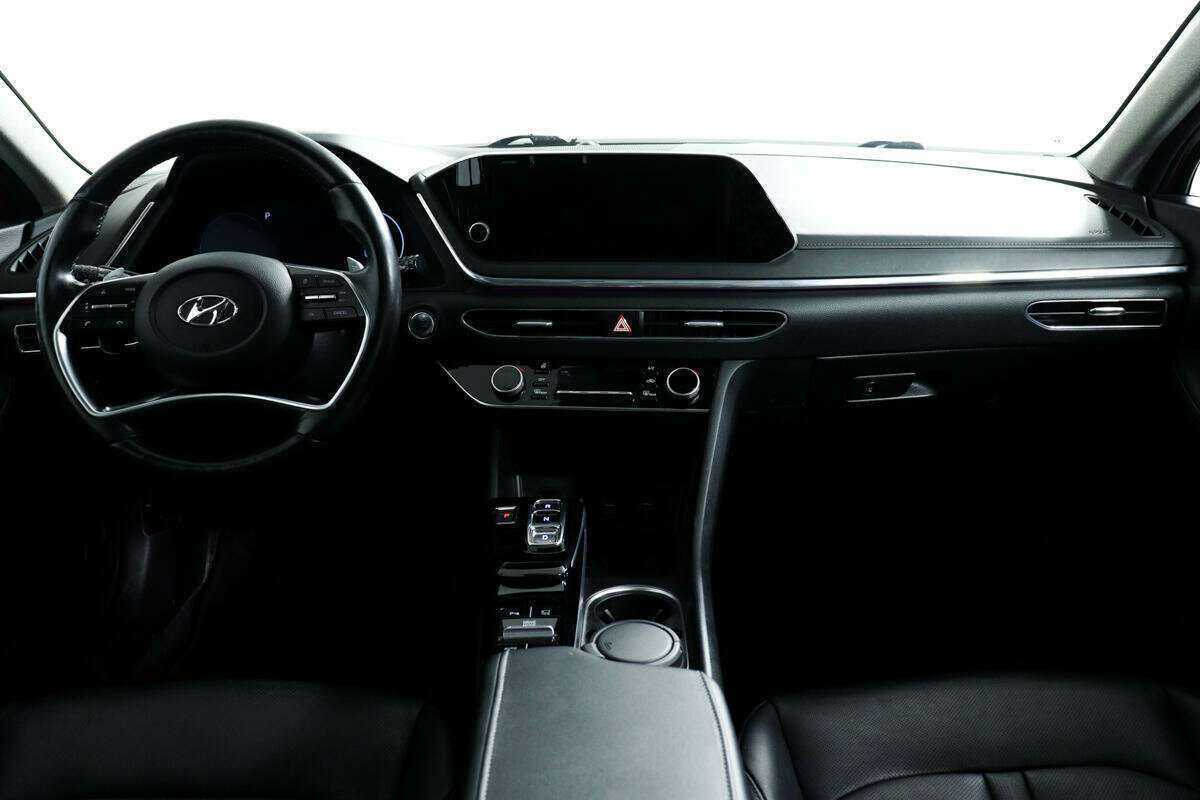 Купить Hyundai Sonata с пробегом. Фото: #10