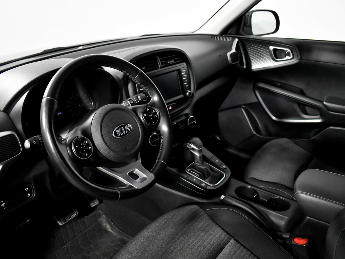 Купить Kia Soul с пробегом. Фото: #8