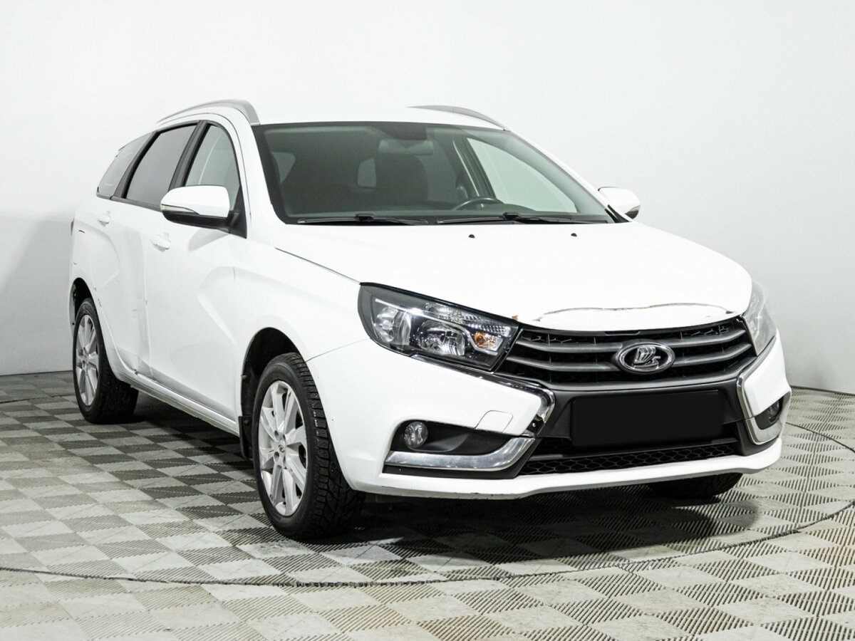 Купить Lada (ВАЗ) Vesta с пробегом. Фото: #2
