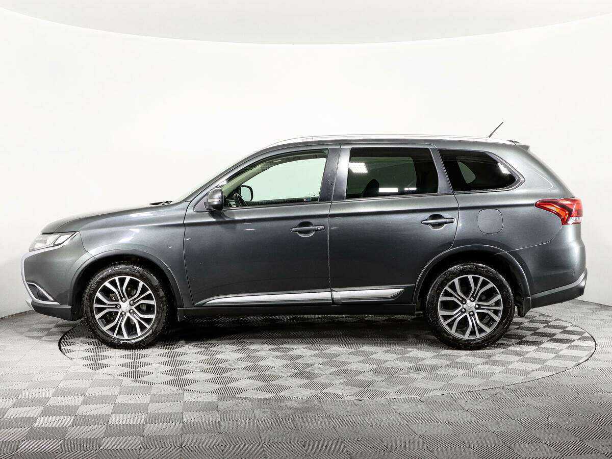 Купить Mitsubishi Outlander с пробегом. Фото: #7