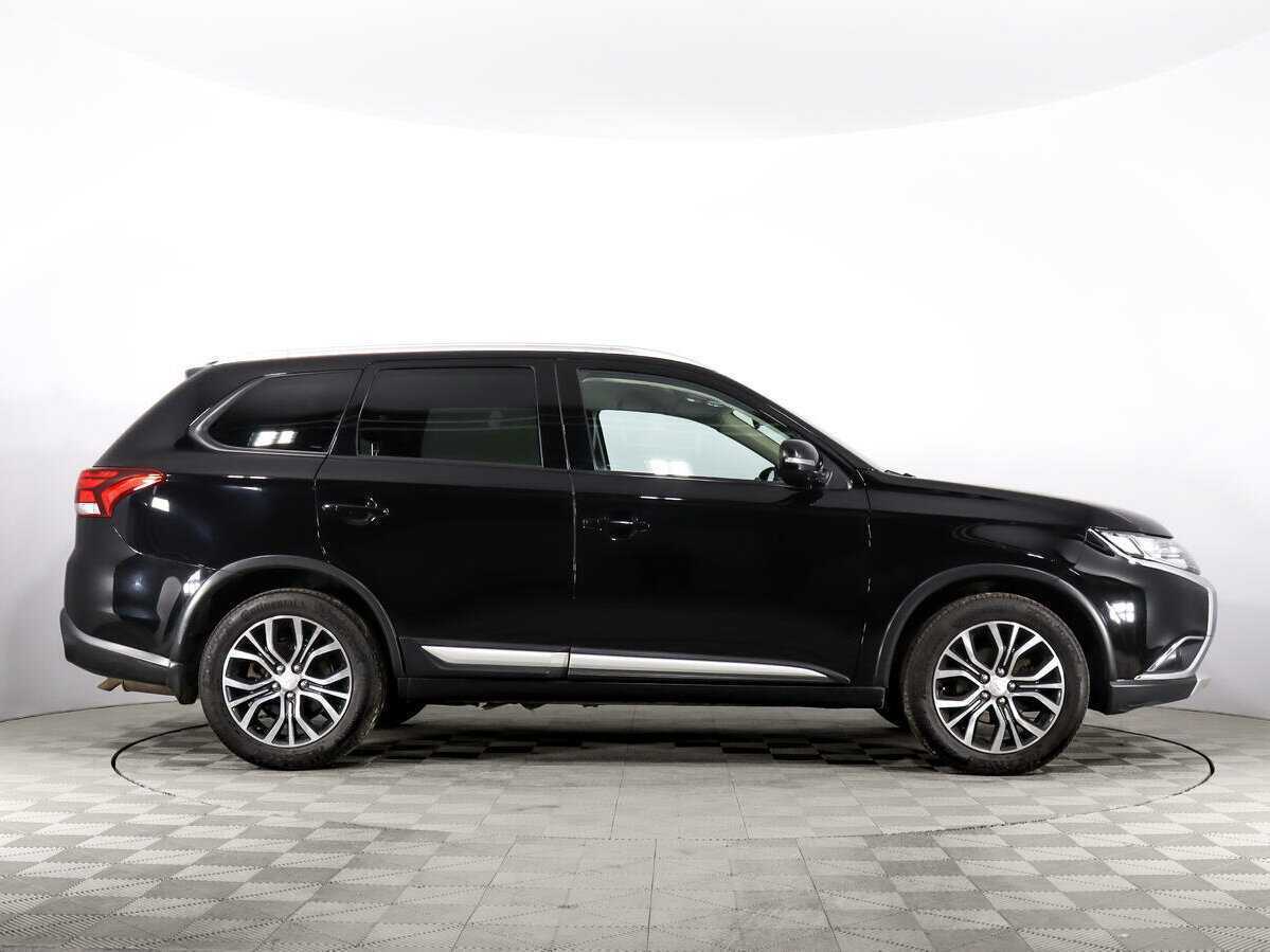 Купить Mitsubishi Outlander с пробегом. Фото: #3