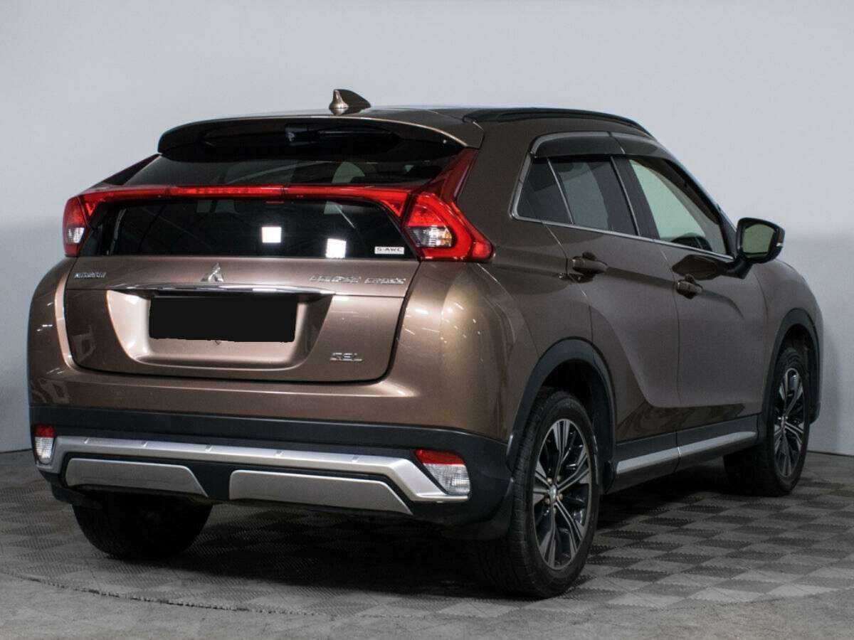 Купить Mitsubishi Eclipse Cross с пробегом. Фото: #4