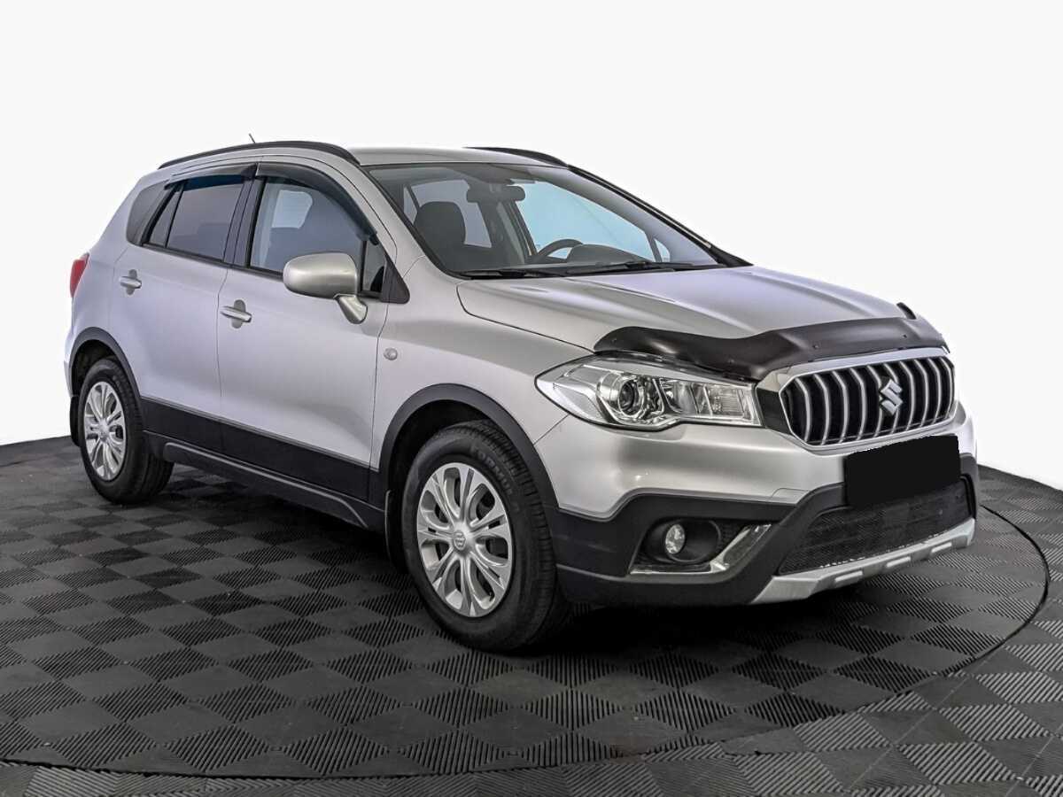 Купить Suzuki SX4 с пробегом. Фото: #2