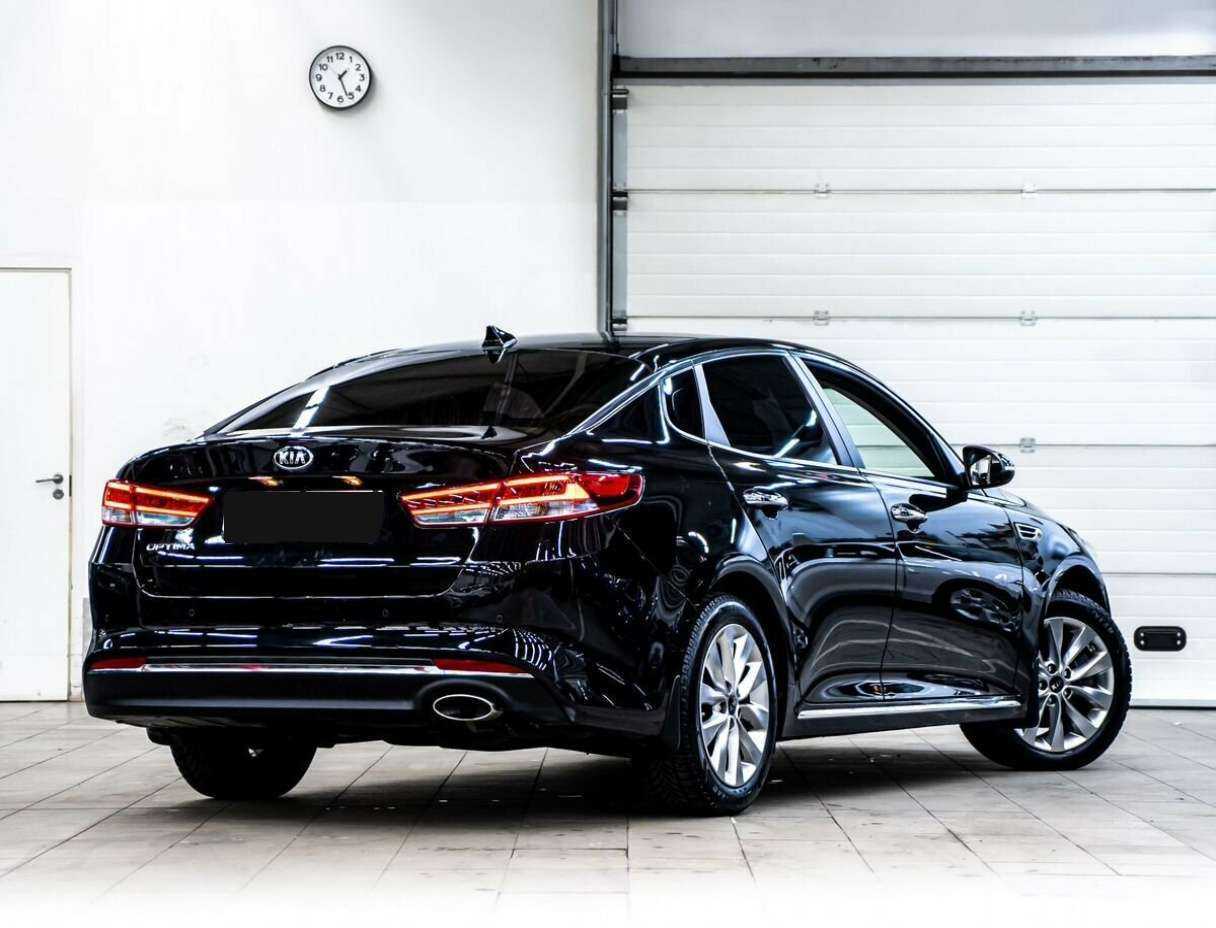 Купить Kia Optima с пробегом. Фото: #2