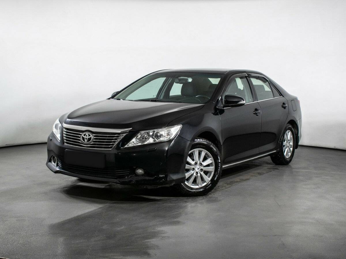 Купить Toyota Camry с пробегом. Фото: #0