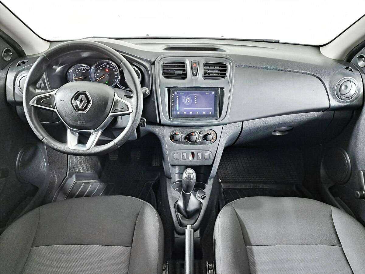 Купить Renault Sandero с пробегом. Фото: #9