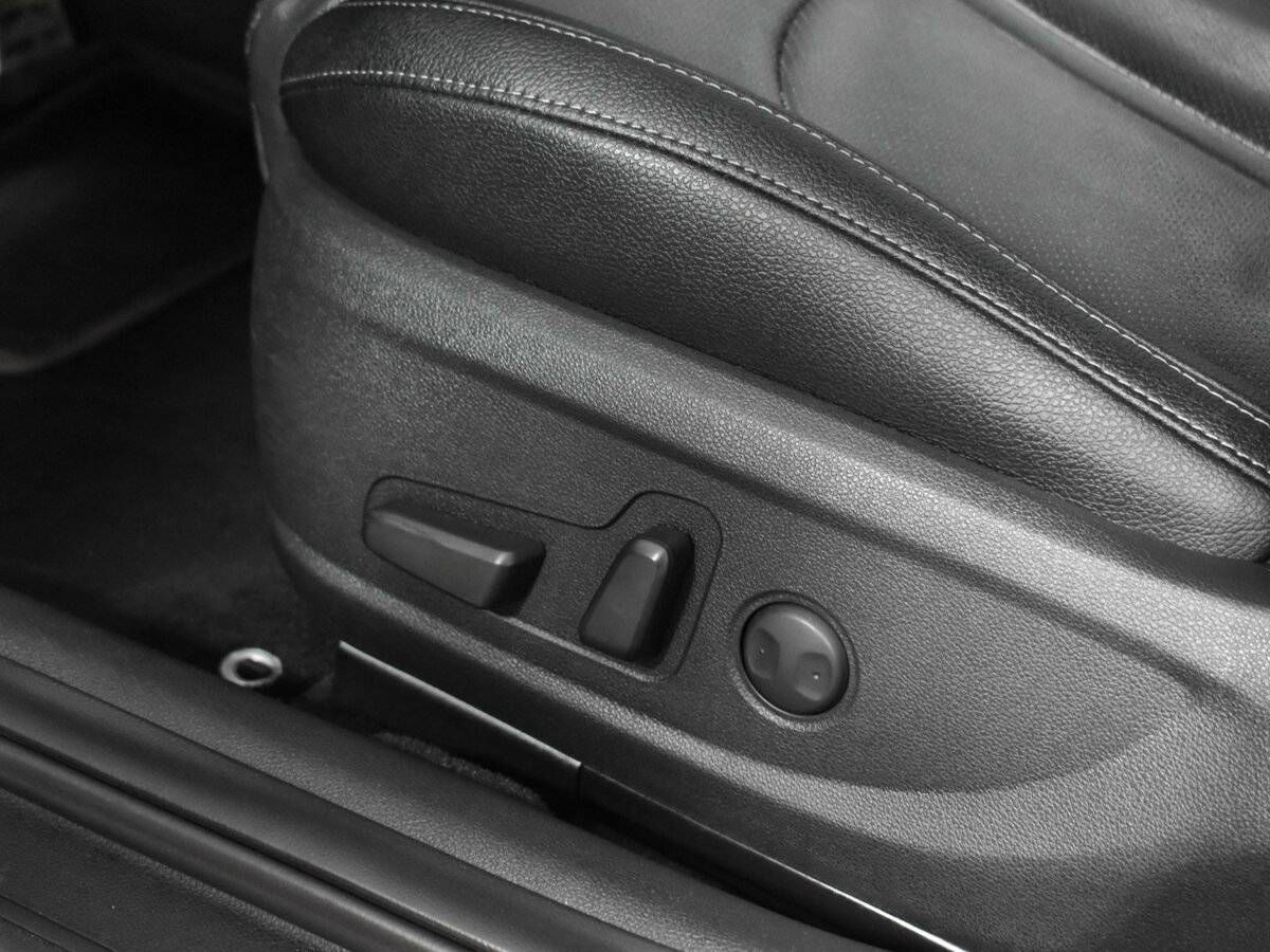 Купить Kia K5 с пробегом. Фото: #9