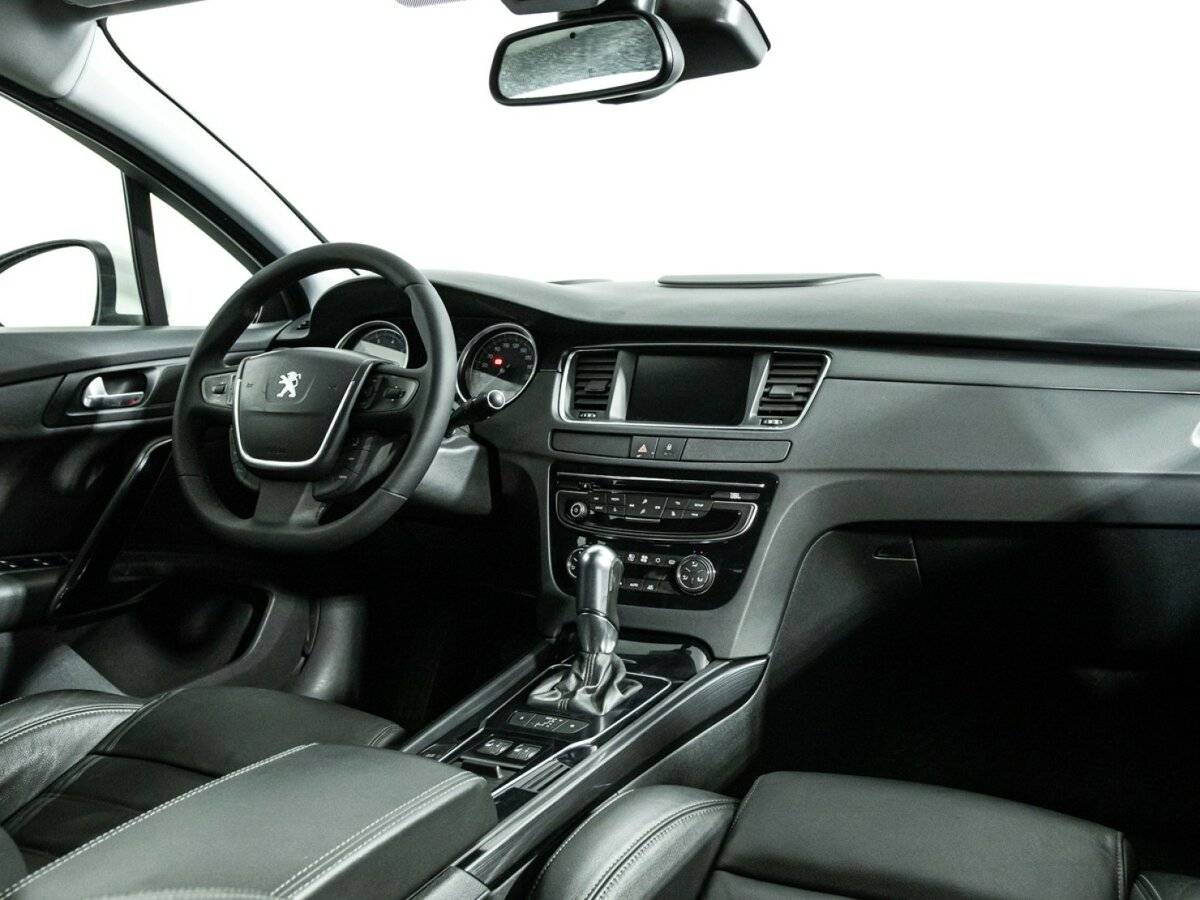 Купить Peugeot 508 с пробегом. Фото: #8