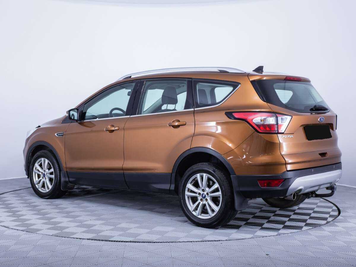 Купить Ford Kuga с пробегом. Фото: #5