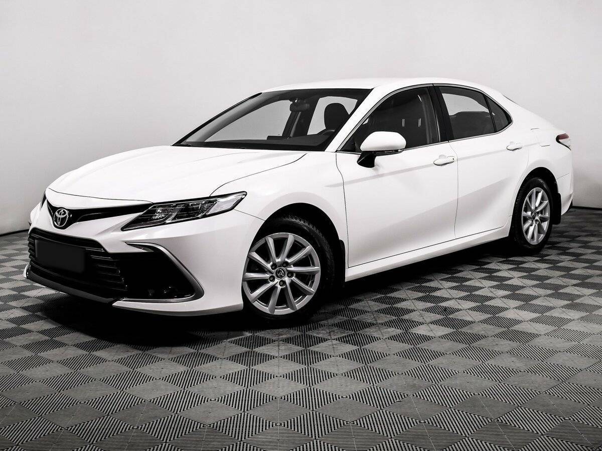 Купить Toyota Camry с пробегом. Посмотреть фото